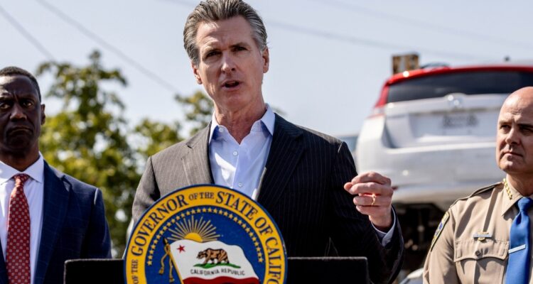 Newsom Will Order California Officials to Remove Homeless Encampments