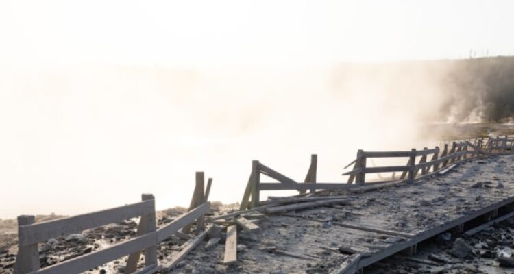 Yellowstone closes Biscuit Basin for the season after hydrothermal explosion